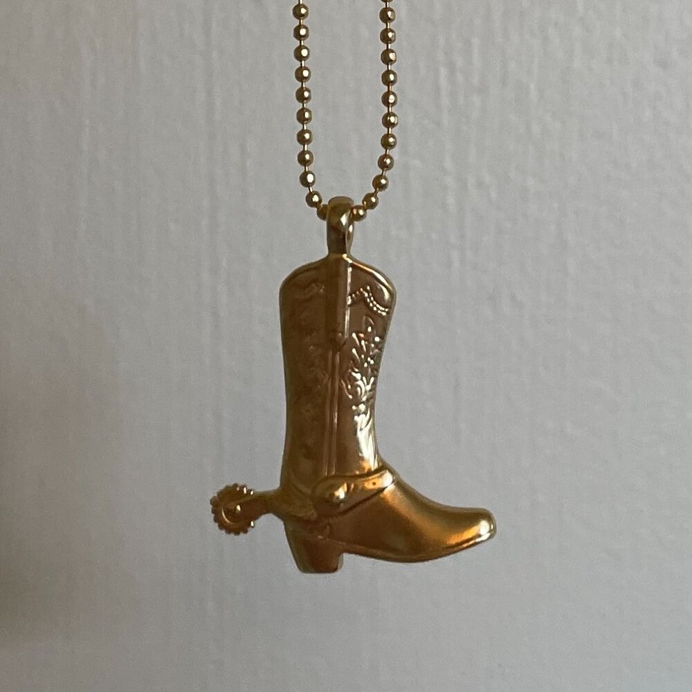 Lucky Brand Gold Cowboy Boot Necklace - Picture 4 of 4